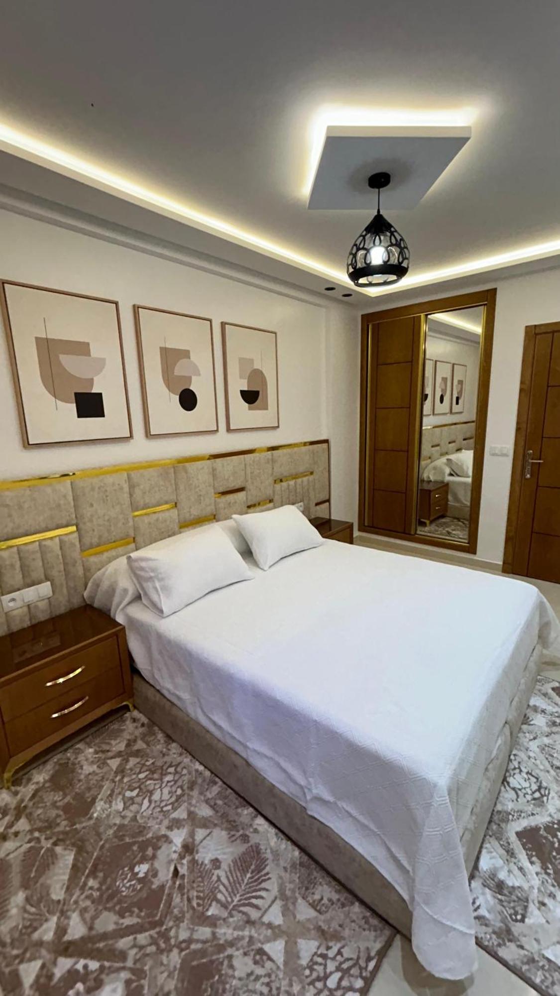 Fully Furnished Chourouk Appartement *